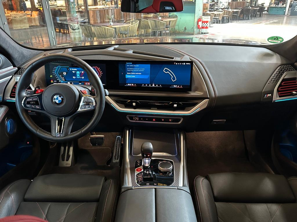 BMW XM