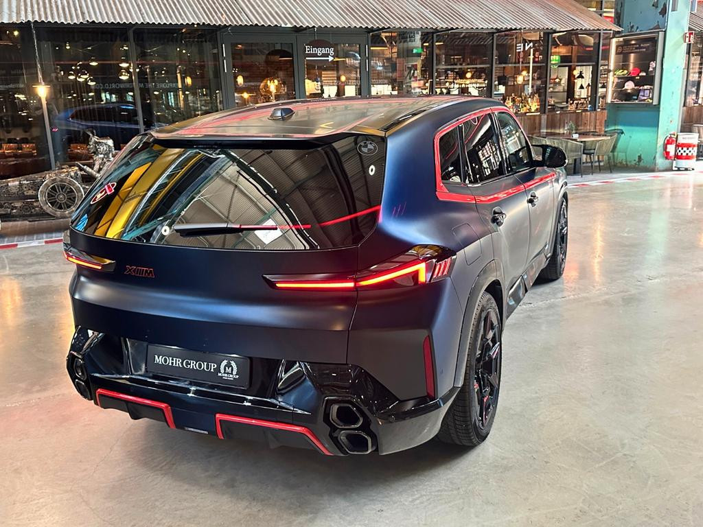 BMW XM