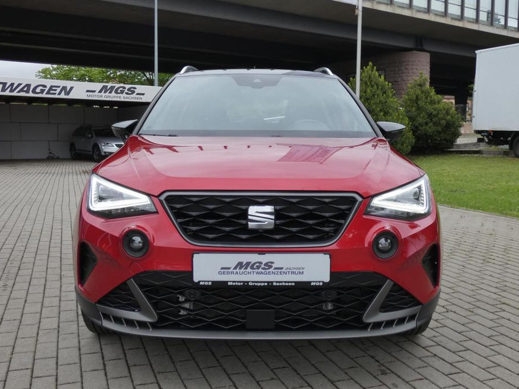 Seat Arona
