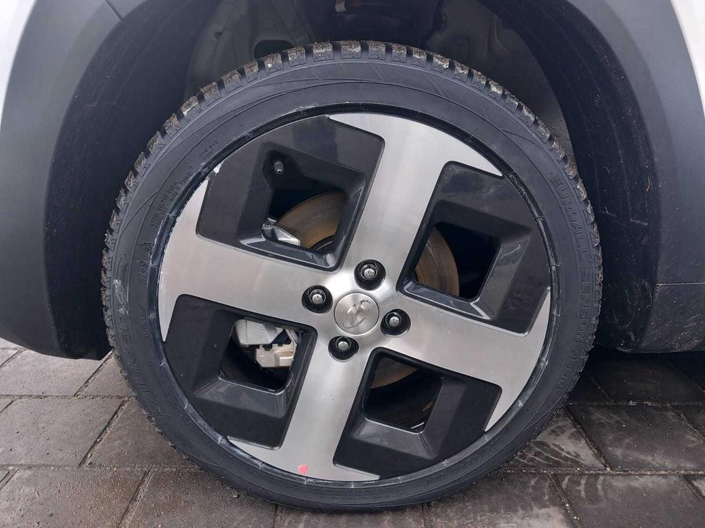 Hyundai INSTER