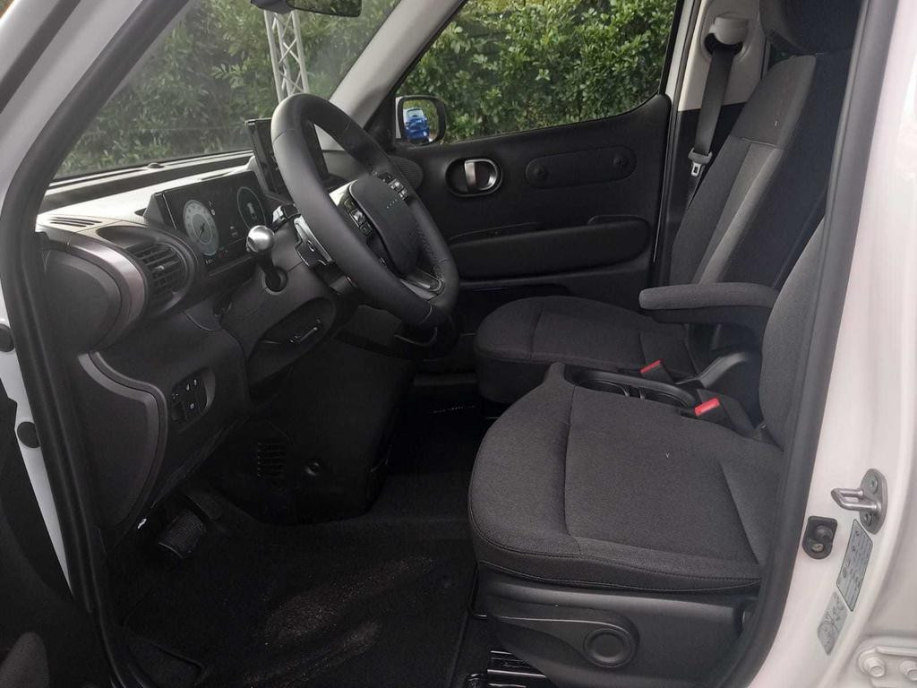 Hyundai INSTER