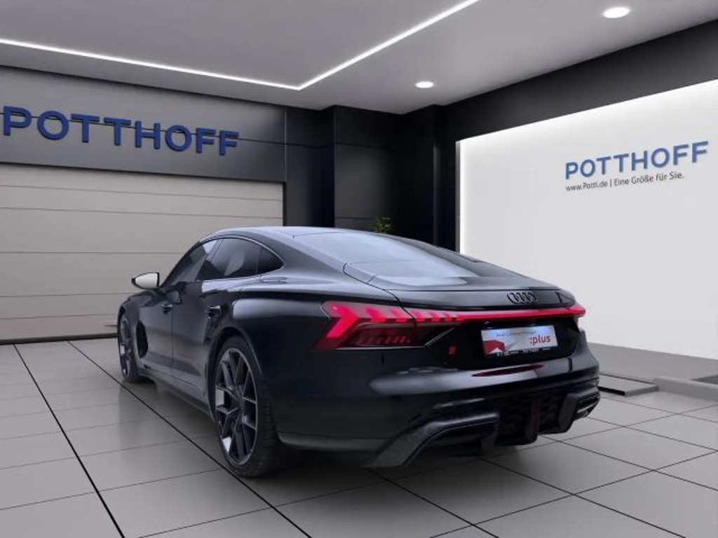 Audi RS e-tron GT