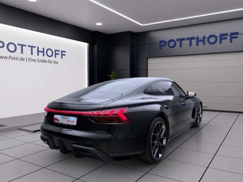Audi RS e-tron GT