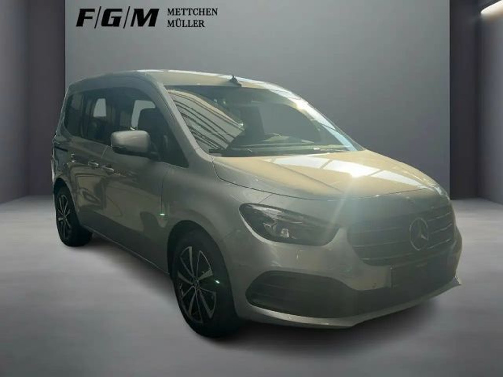 Mercedes-Benz T 180