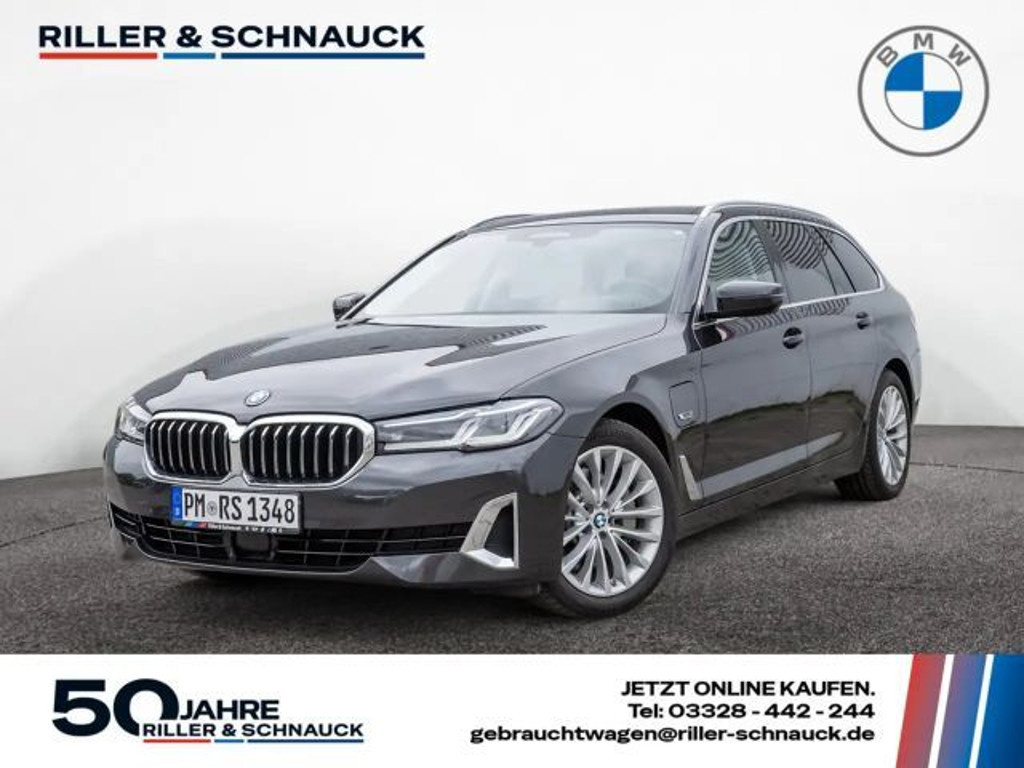 BMW 5 Serie 530 Luxury Line xDrive Touring 530e