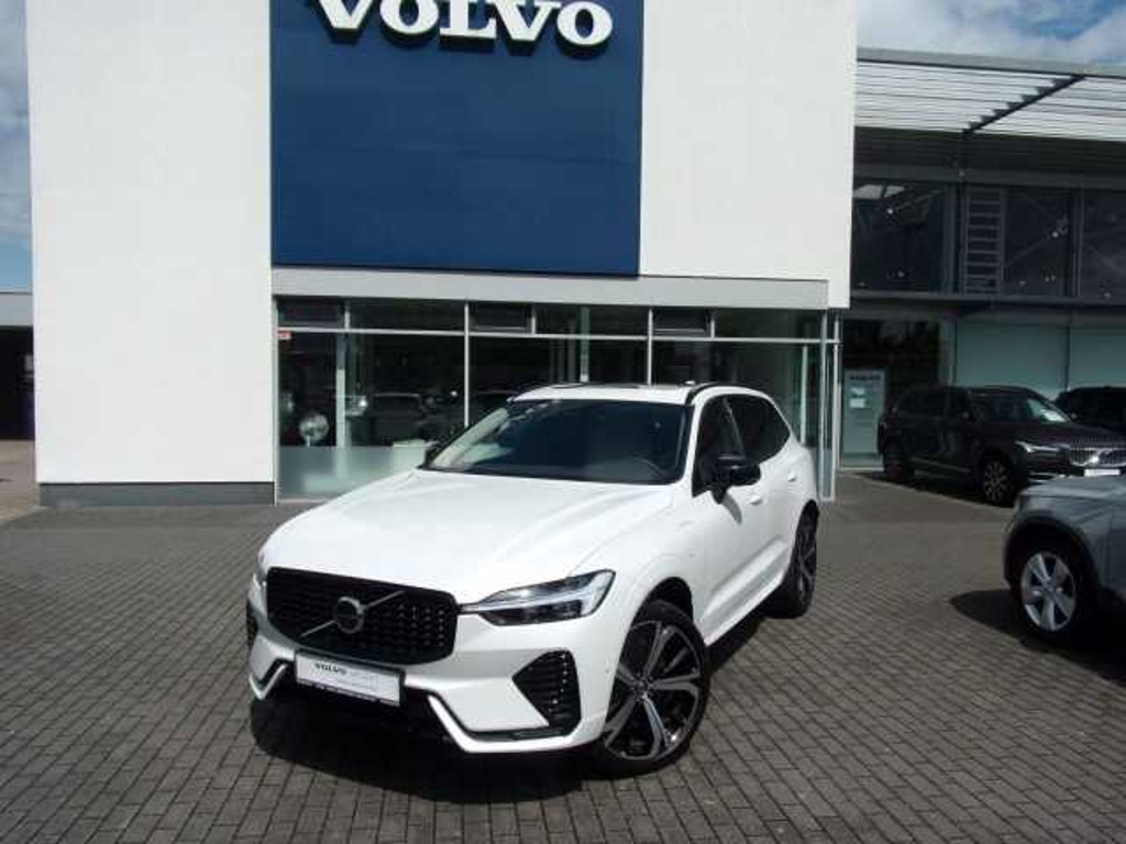 Volvo XC60 AWD R-Design Recharge Plus Dark