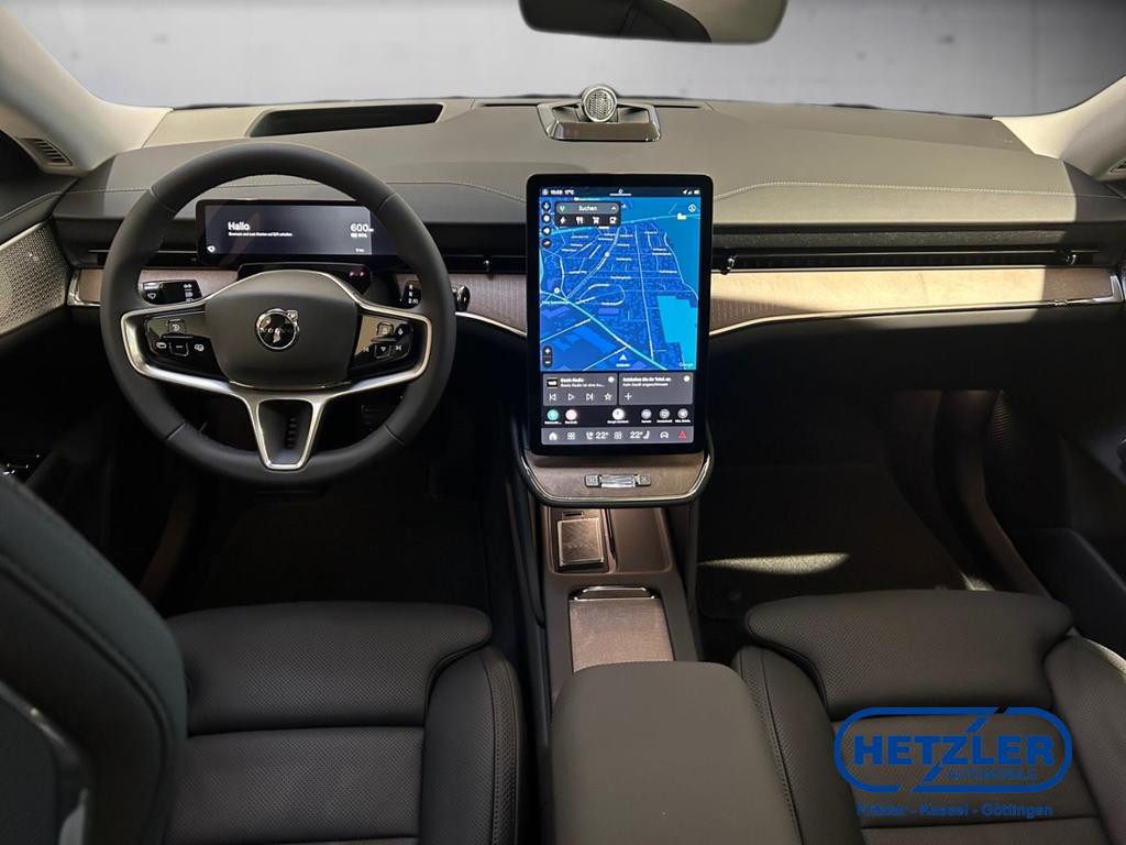 Volvo ES90