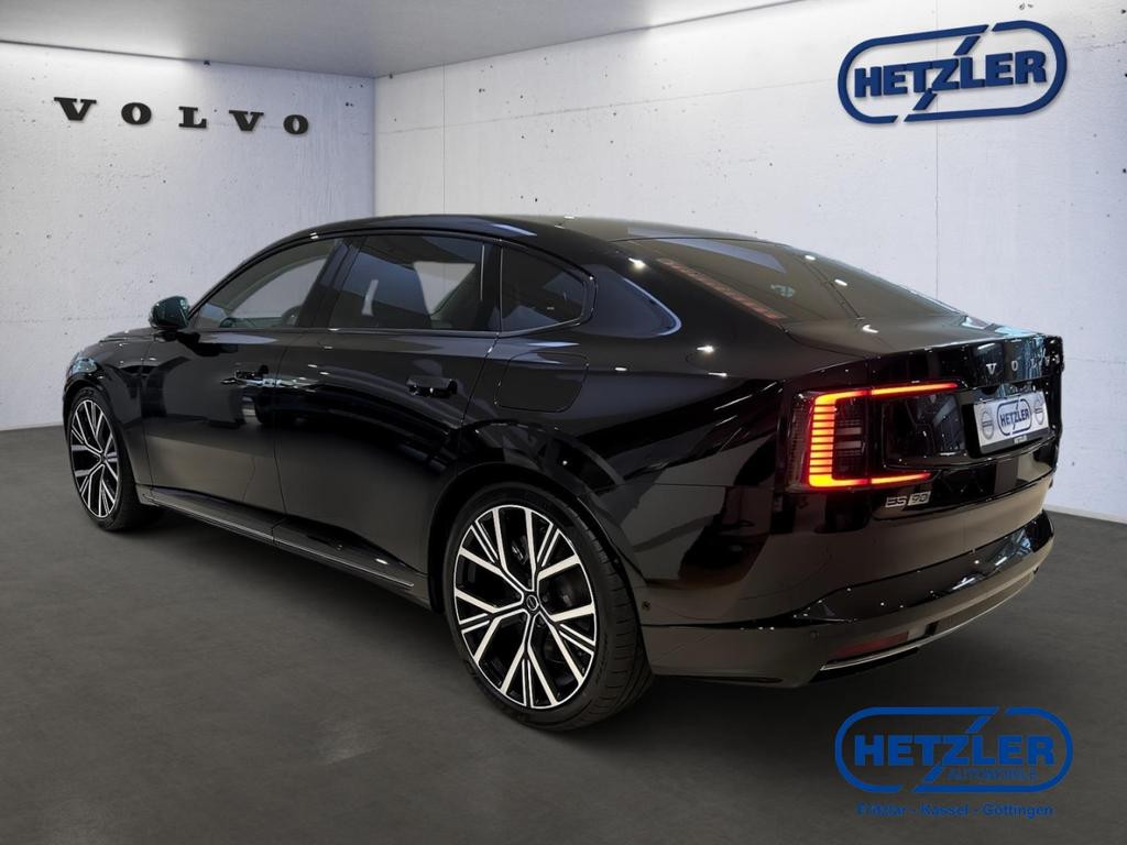 Volvo ES90