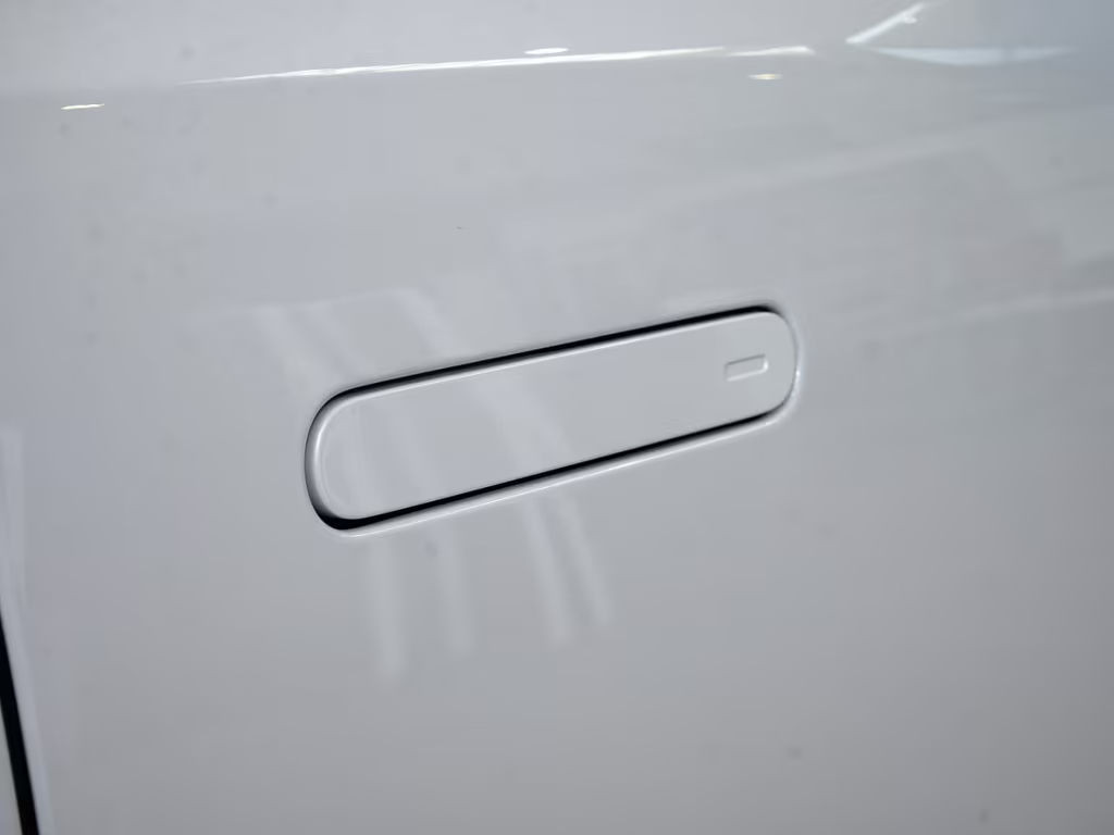 Xpeng G9