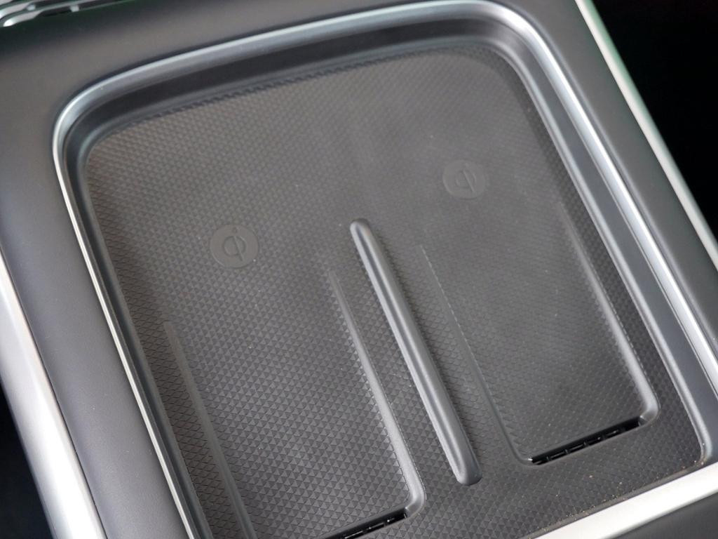 Xpeng G9