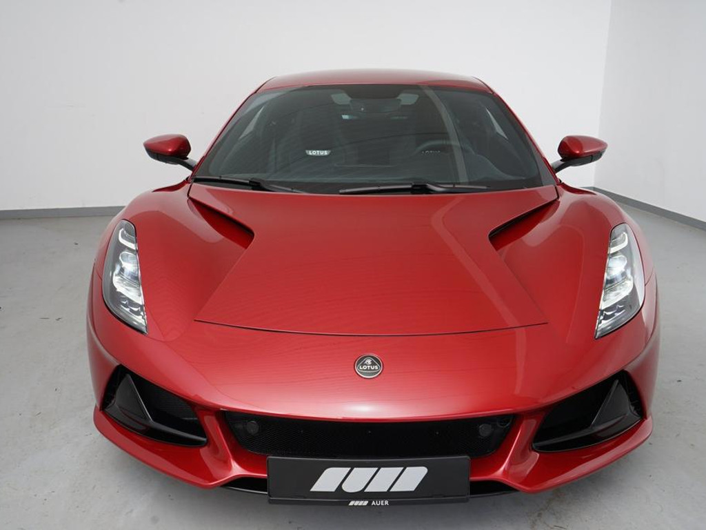 Lotus Emira