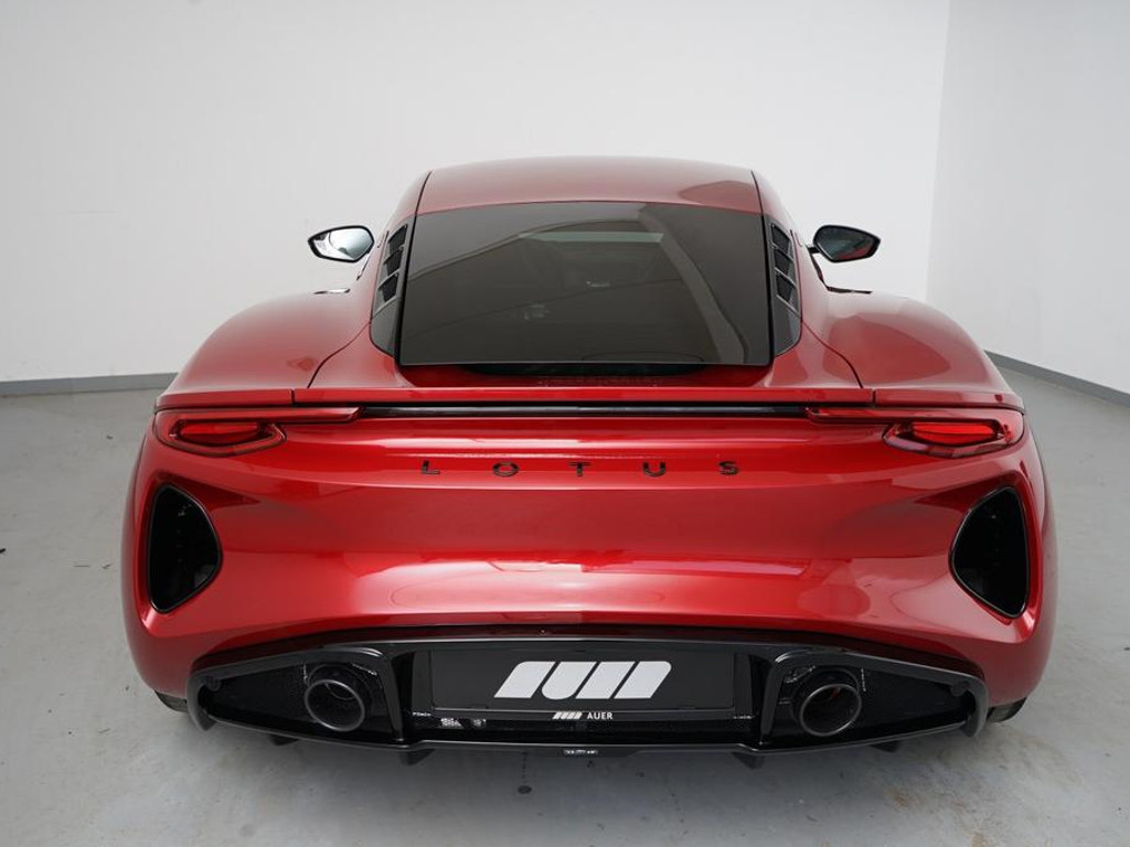 Lotus Emira