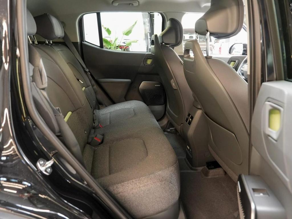 Kia EV2
