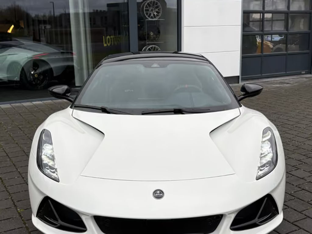 Lotus Emira