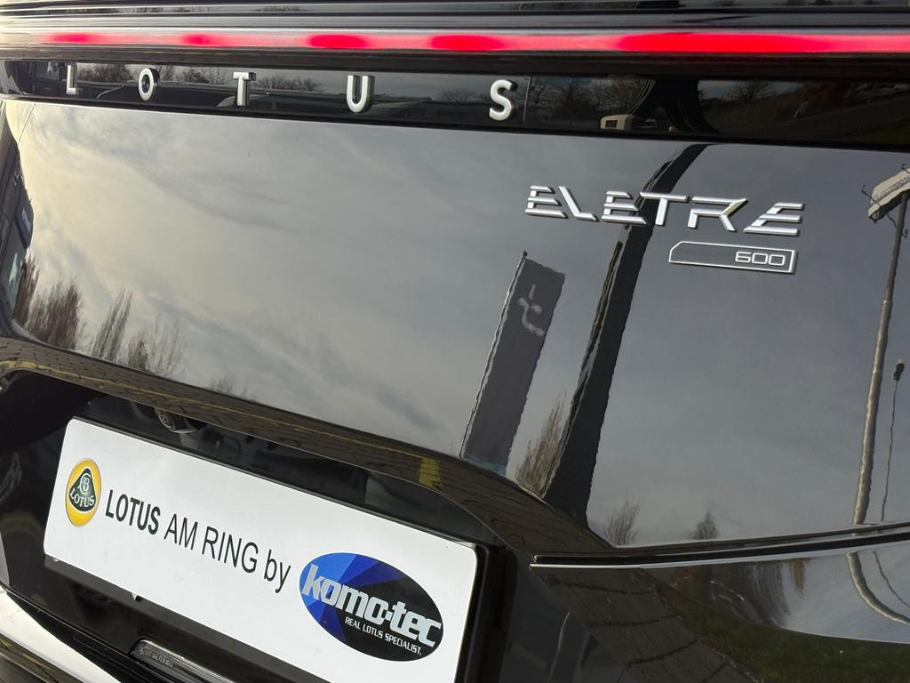 Lotus Eletre