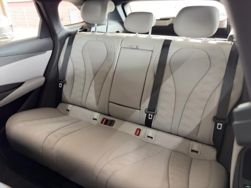 BYD Seal 6