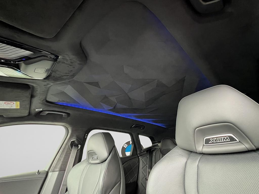 BMW XM