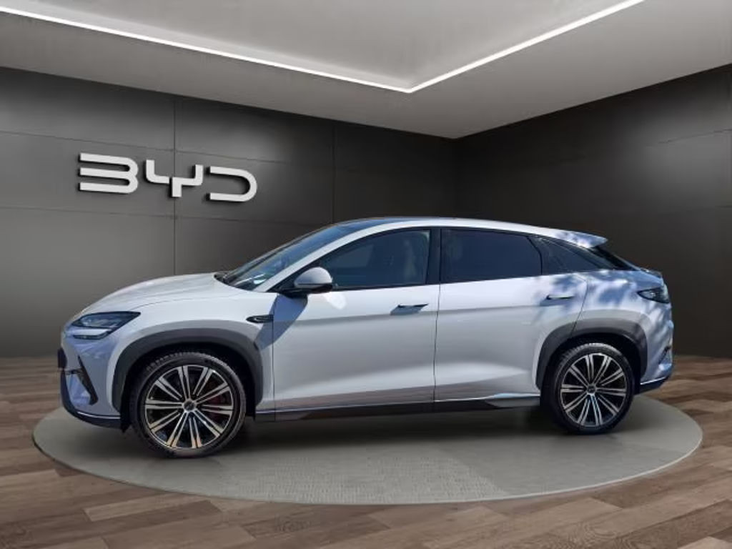 BYD Sealion 7