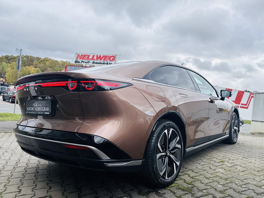 Mazda 6e
