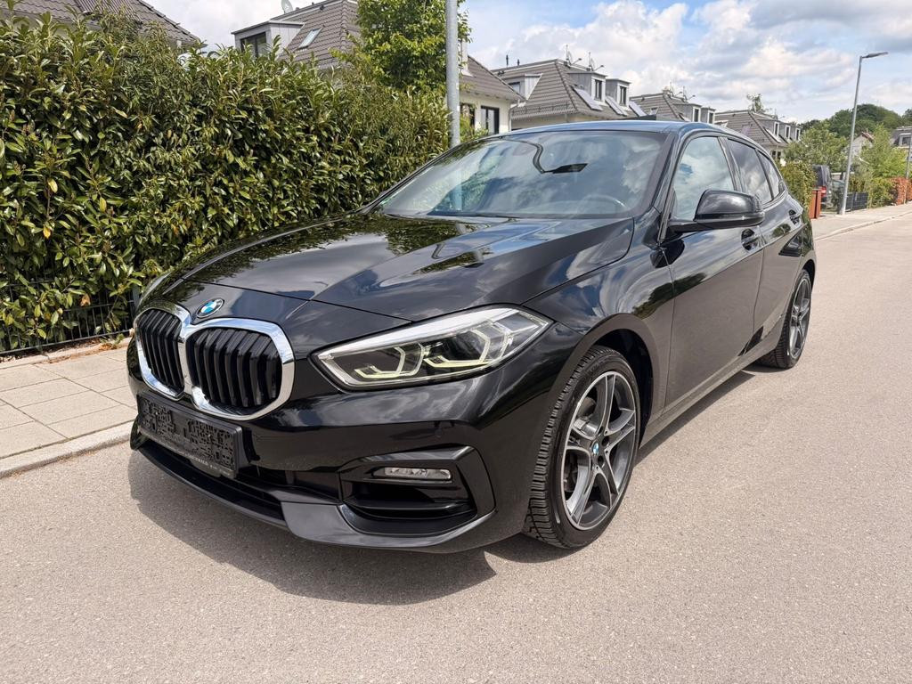 BMW 1 Serie 116 Sport Line Sedan 116i