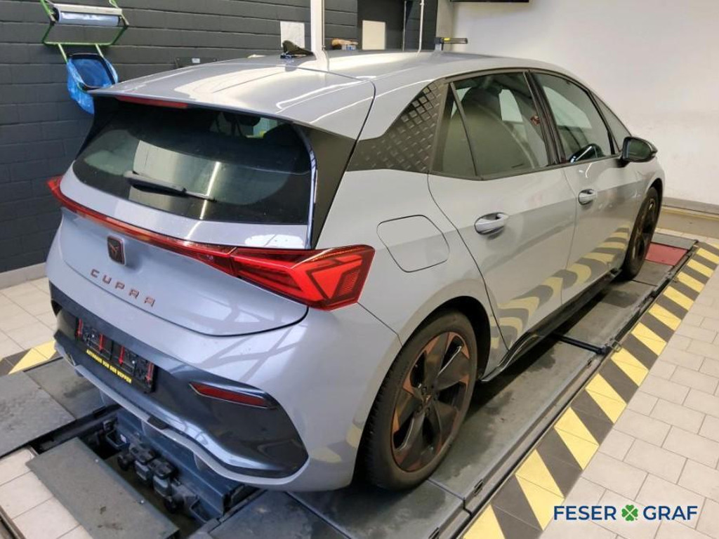 Cupra Born