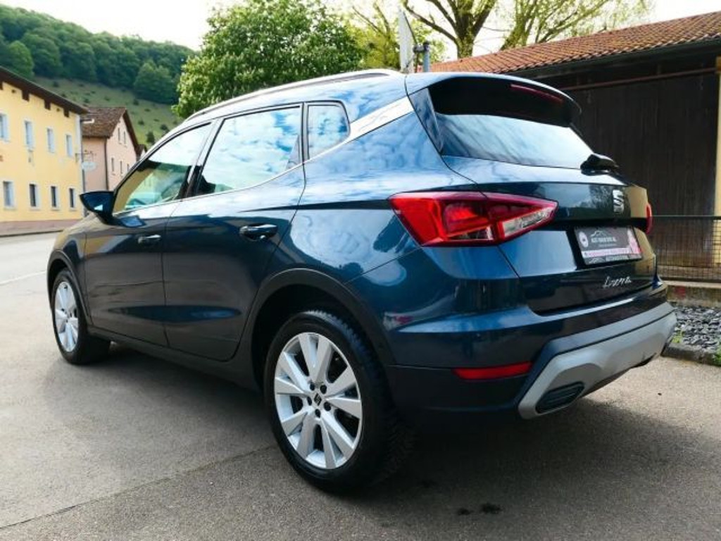 Seat Arona