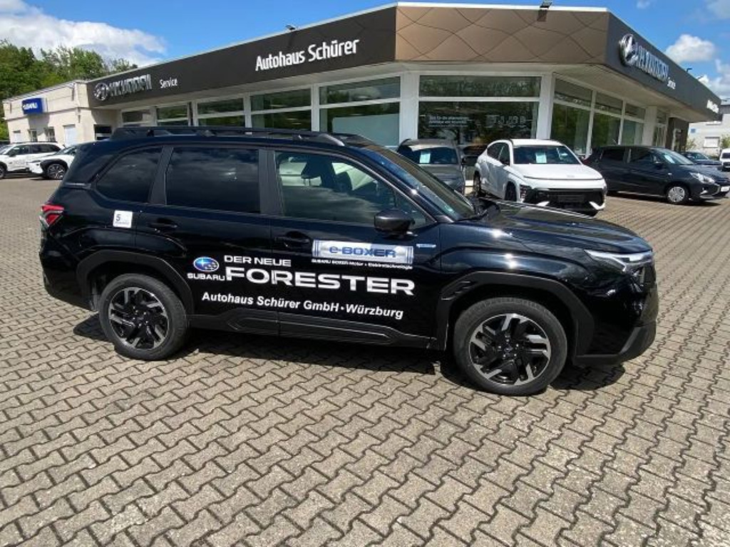 Subaru Forester e-Boxer Exclusive Lineartronic Edition e-Boxer