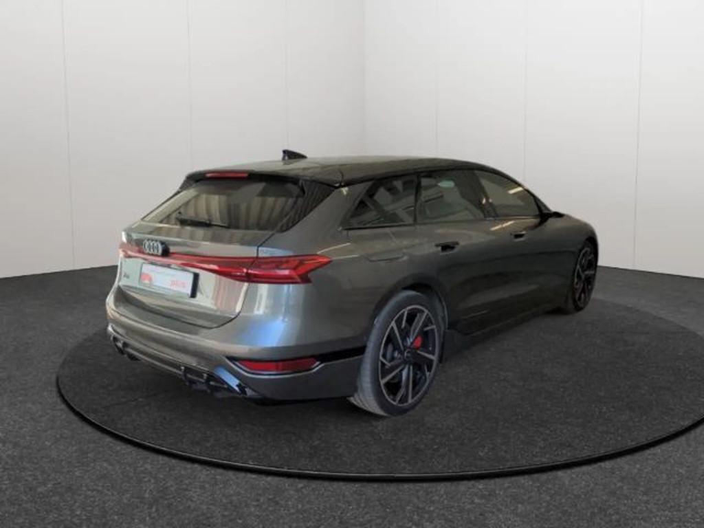 Audi S6 e-tron
