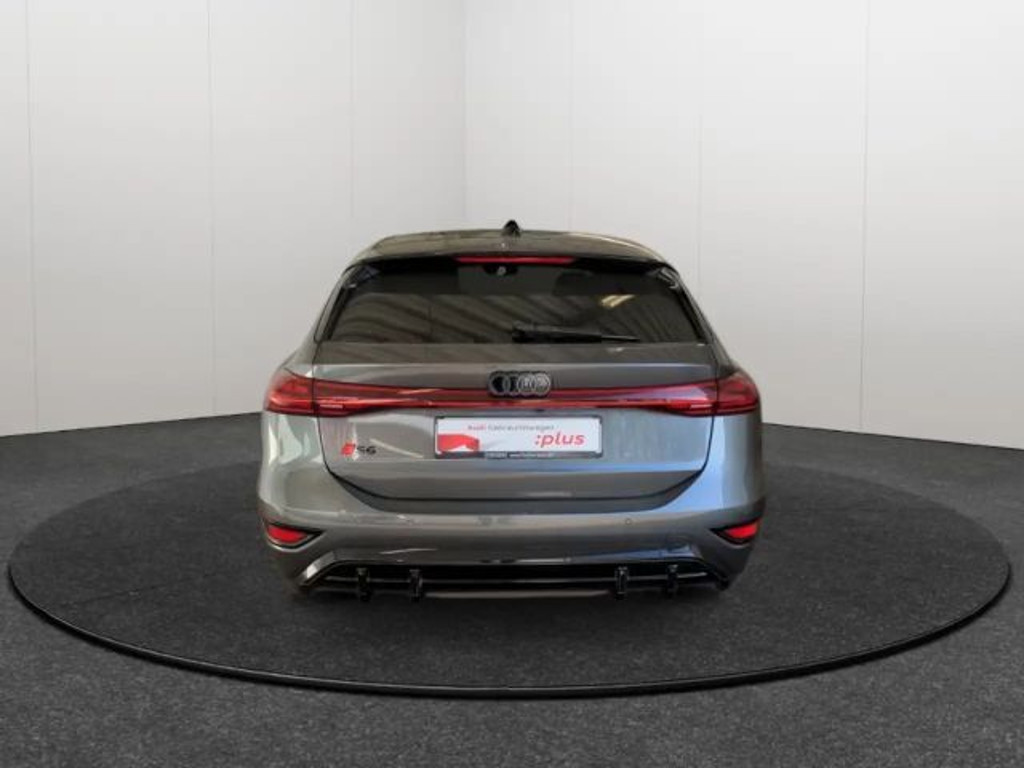 Audi S6 e-tron