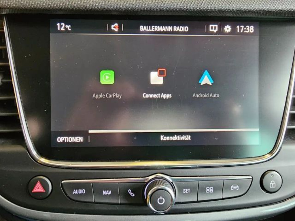 Opel Crossland X