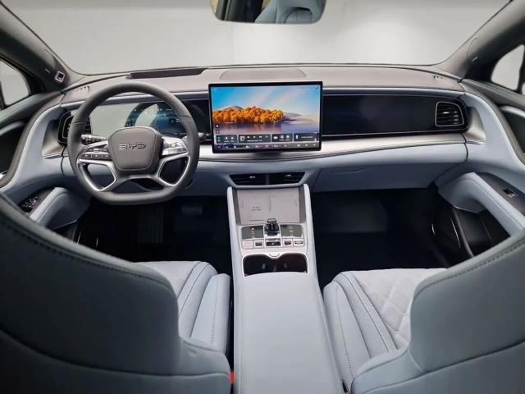BYD Sealion 7