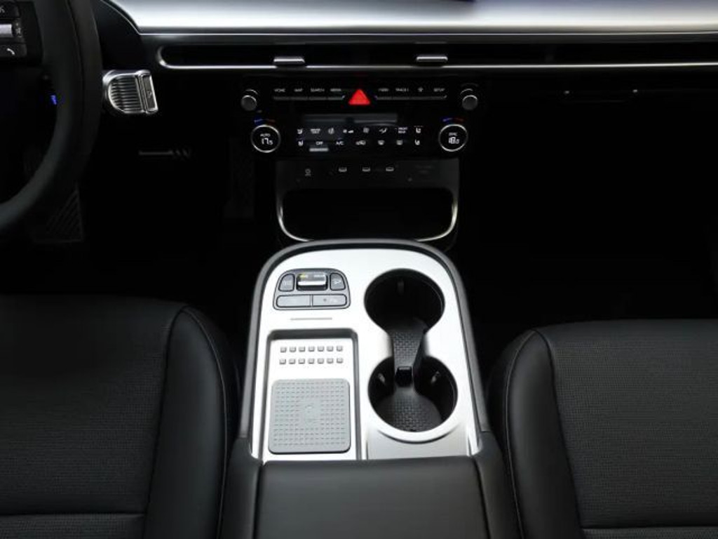Hyundai IONIQ 9