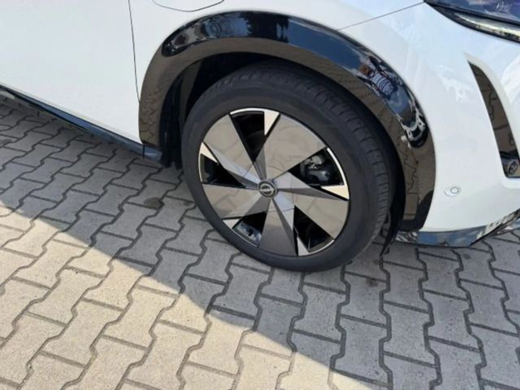 Nissan Ariya