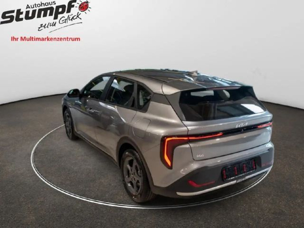 Kia K4