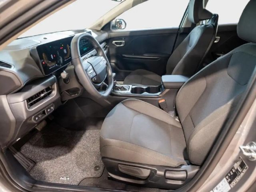 Kia K4