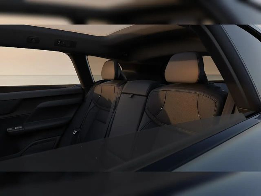 Volvo EX60