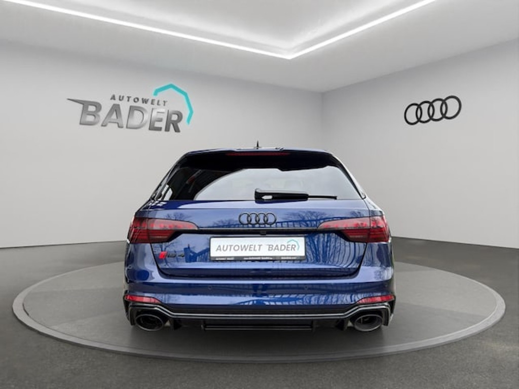 Audi RS4