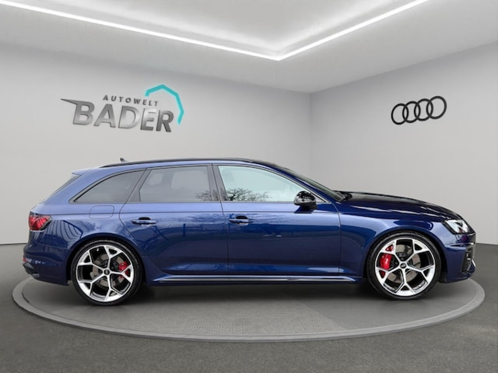 Audi RS4