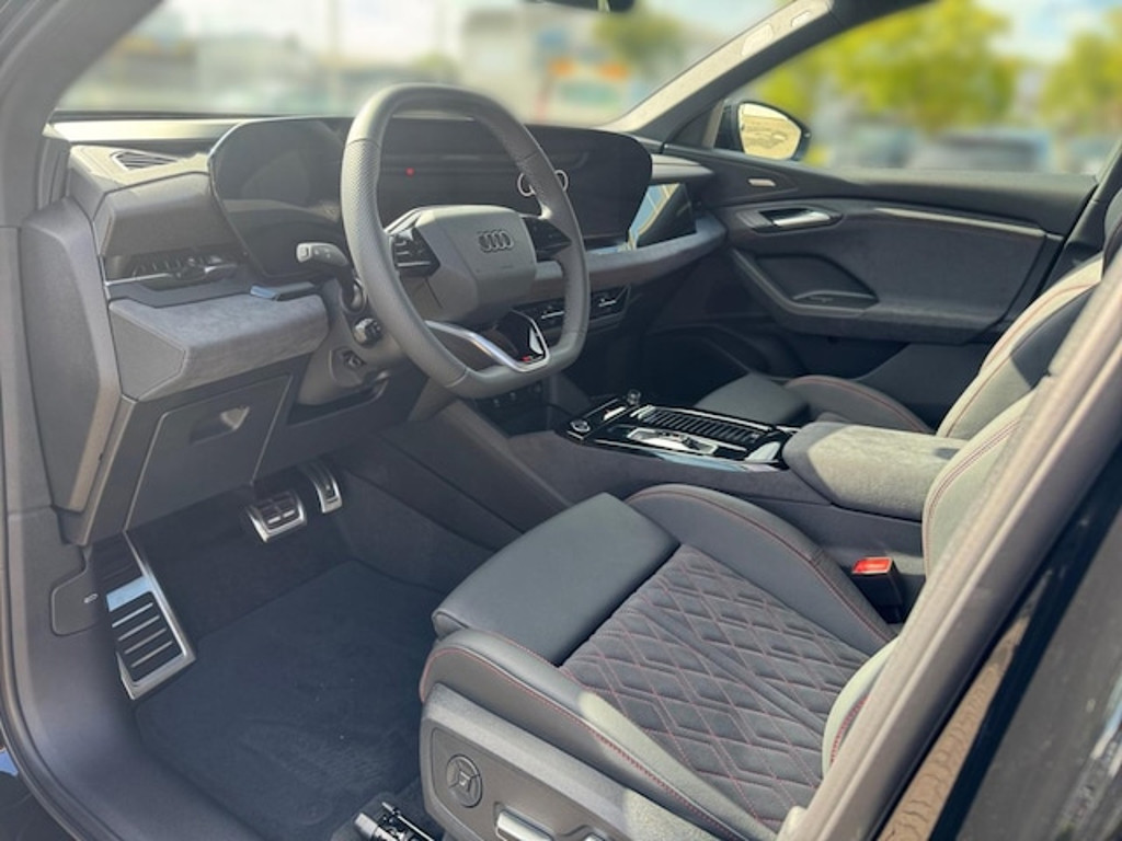 Audi Q6 e-tron