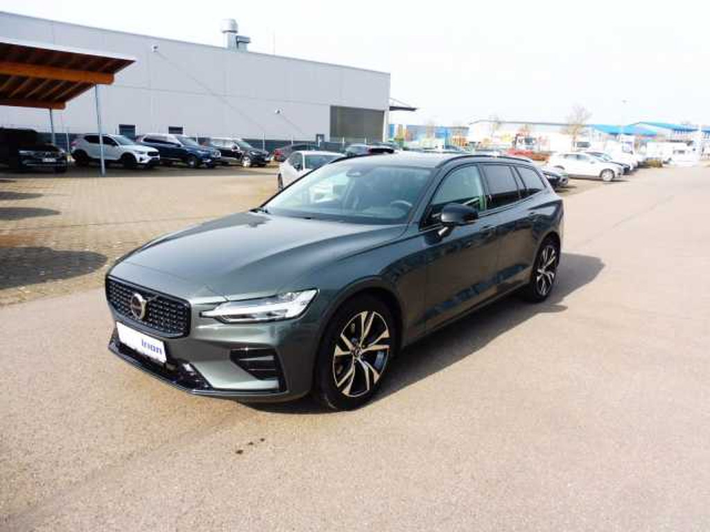 Volvo V60 Plus Dark