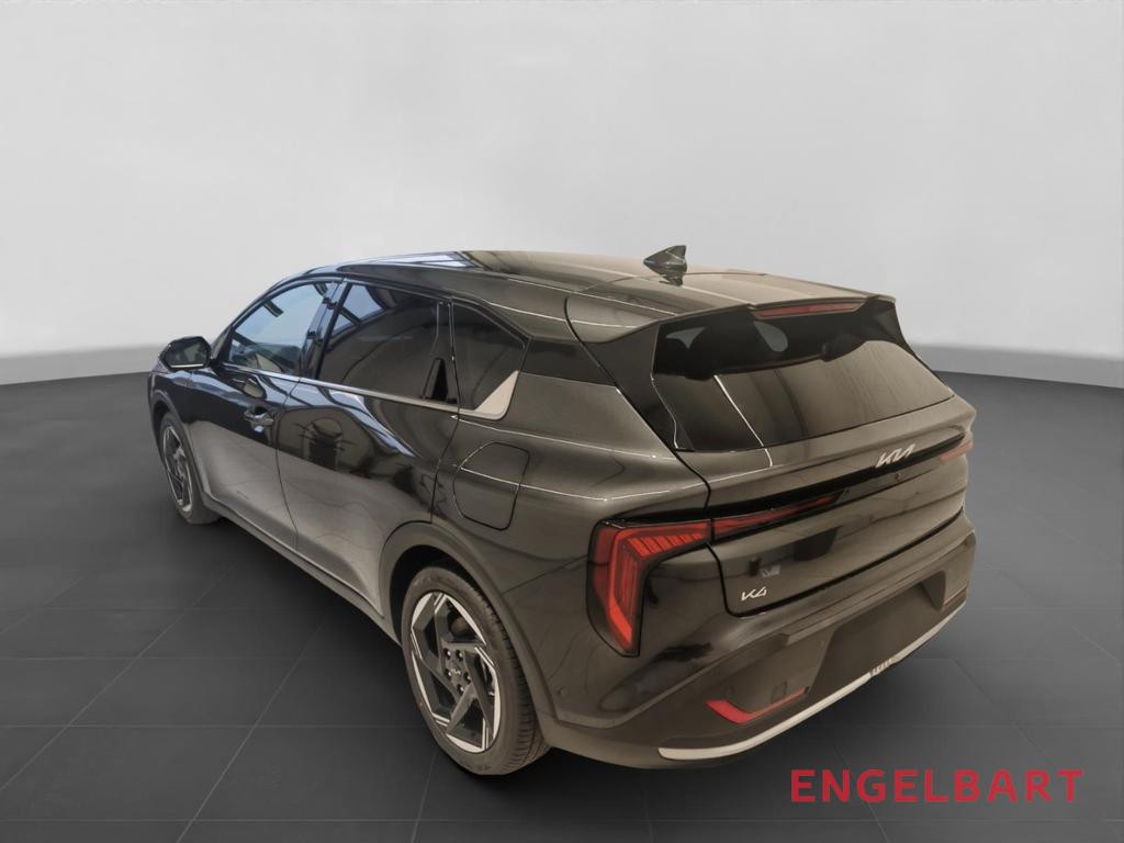 Kia K4