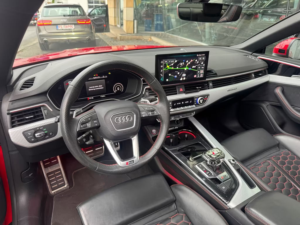 Audi RS5