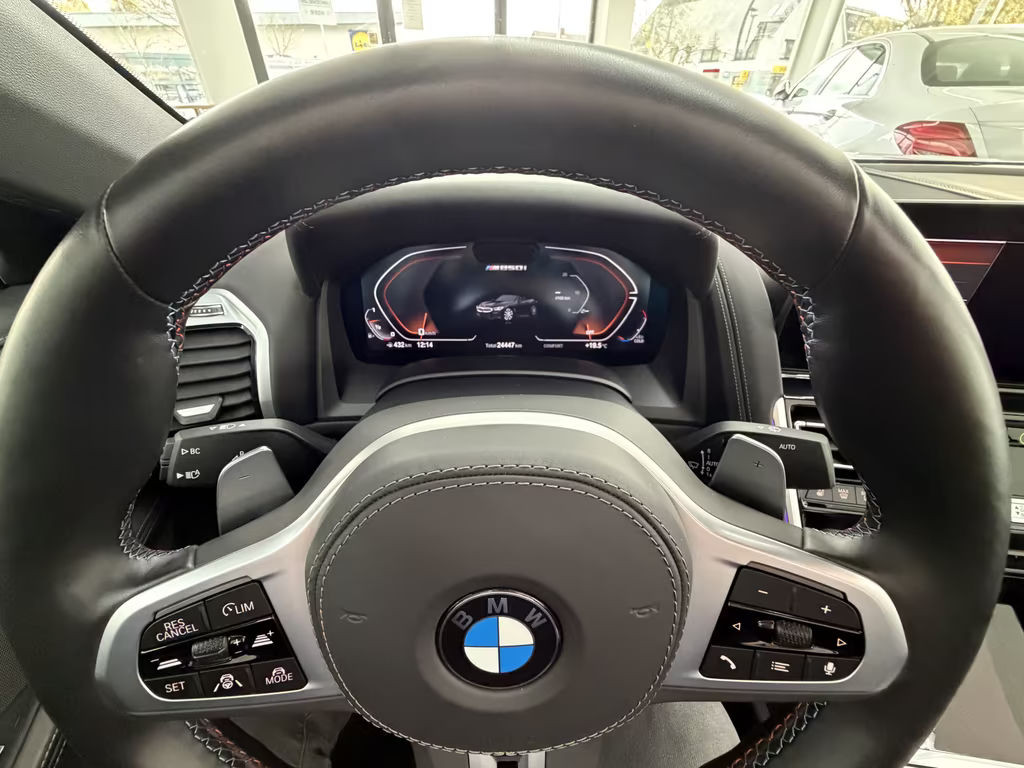 BMW M850