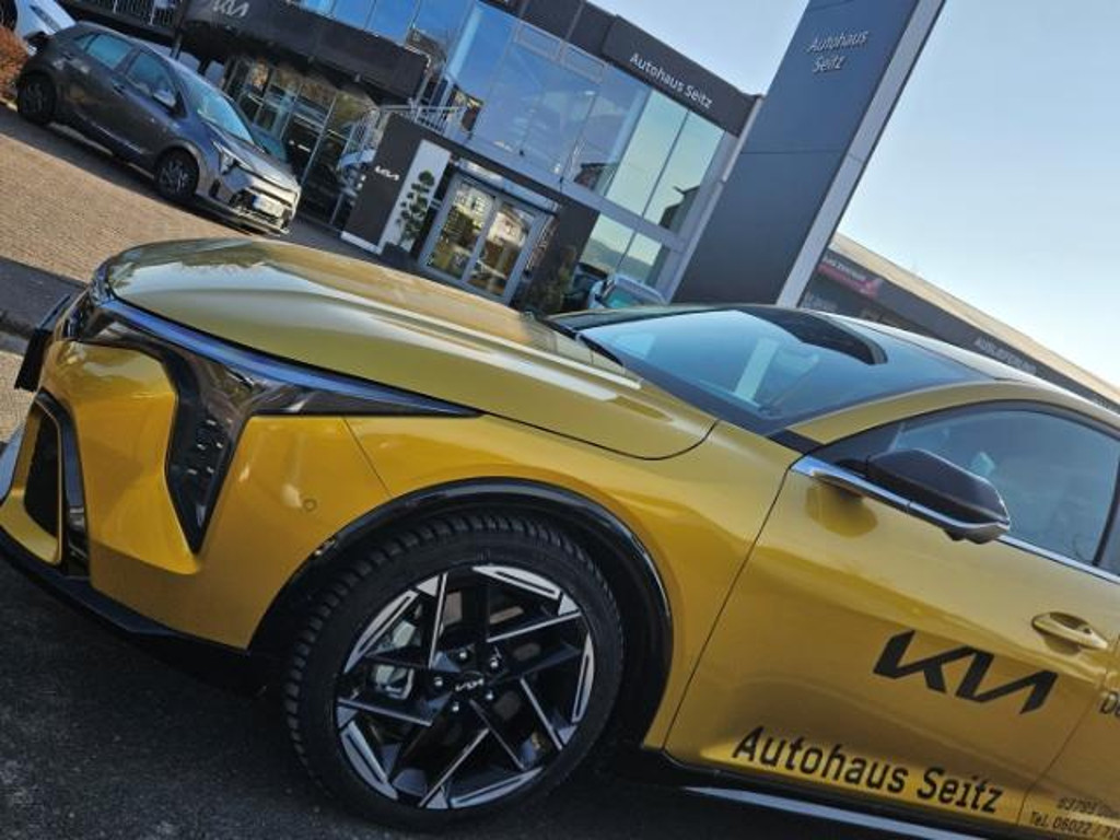 Kia K4