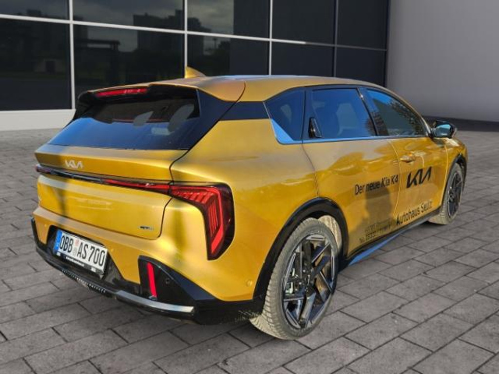 Kia K4