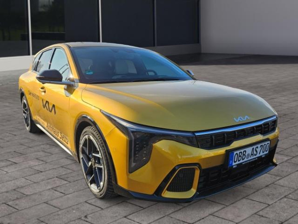 Kia K4