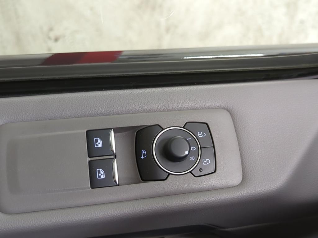 Volkswagen e-Caravelle