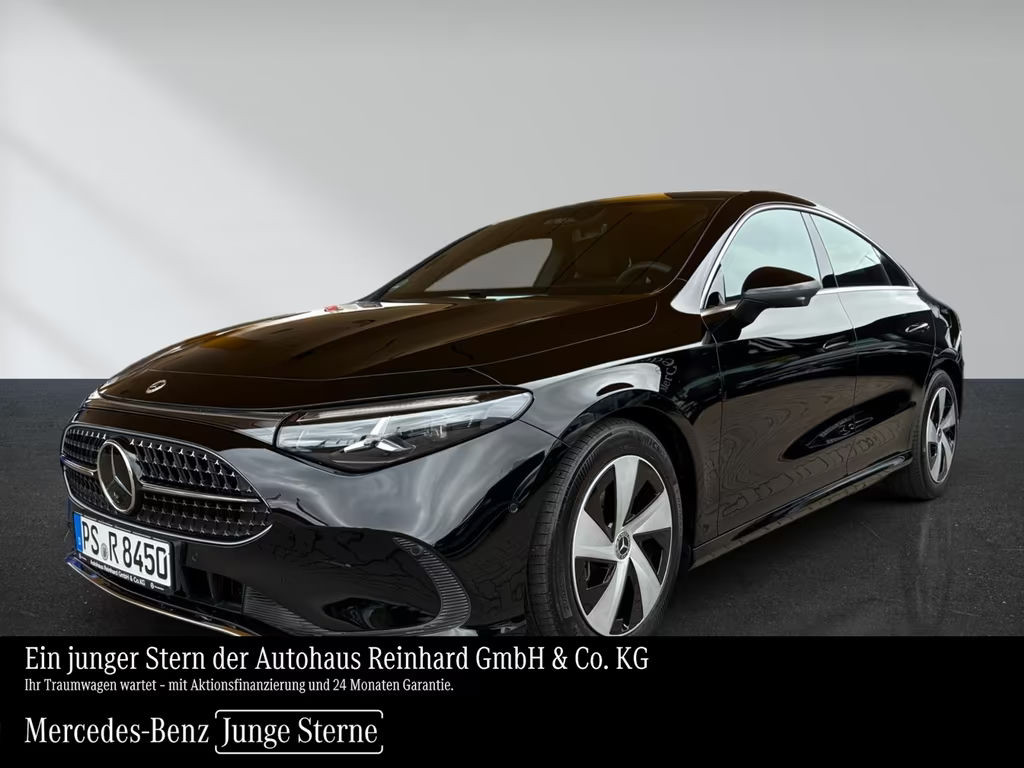 Mercedes-Benz CLA-Klasse CLA 180 PARKTRONIC+WINTERPAKET+SMARTPHONE+DISTRO