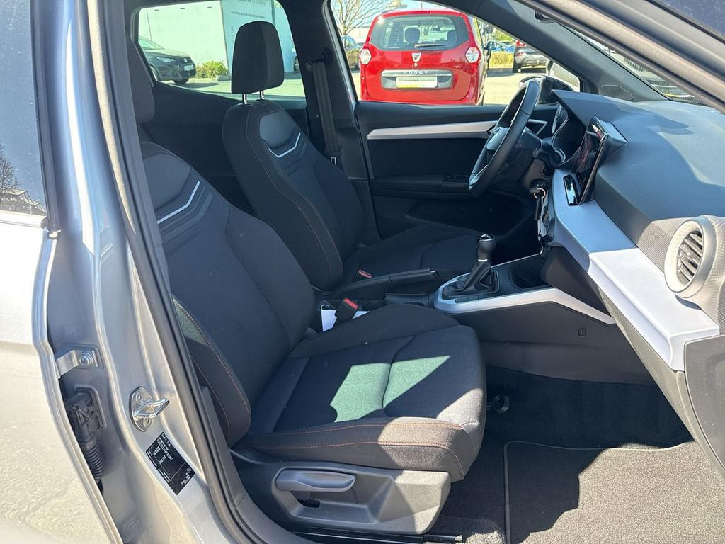 Seat Arona