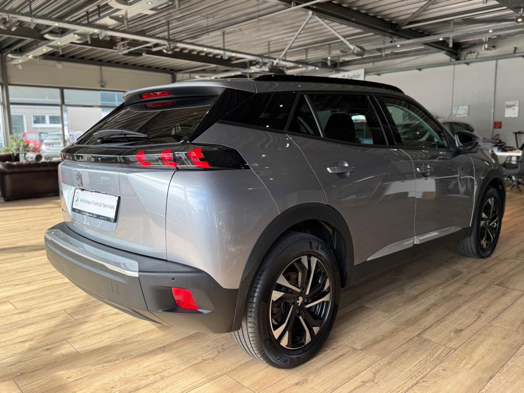Peugeot e-2008